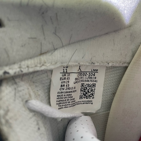 Air Jordan 3 Retro ‘UNC’ - Picture 7 of 8